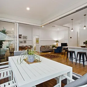 Sierra - A Homely Space, Superb Location , Toowoomba Australia