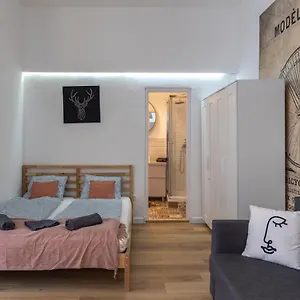 acacia-apartments.inbudapesthotels.com/