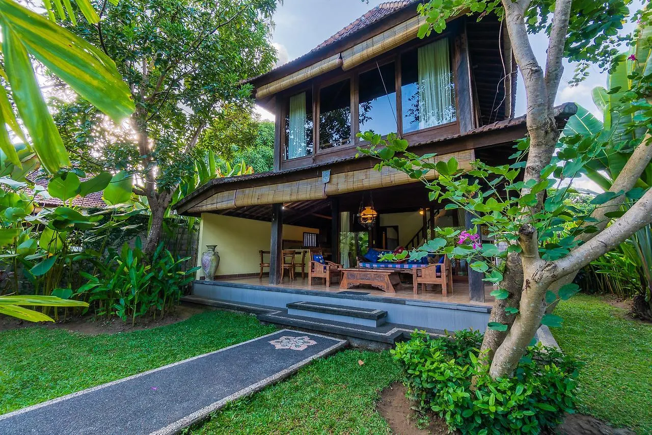 Sari Bamboo Villas Ubud 0*,
